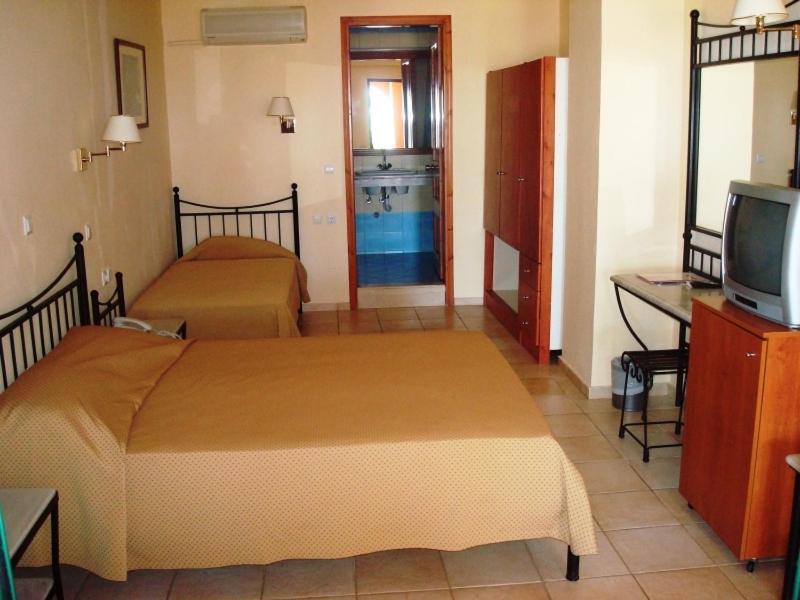 Mare Monte Beach Hotel Georgioupoli Habitación foto